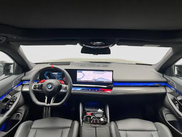 BMW M5 xDrive Touring