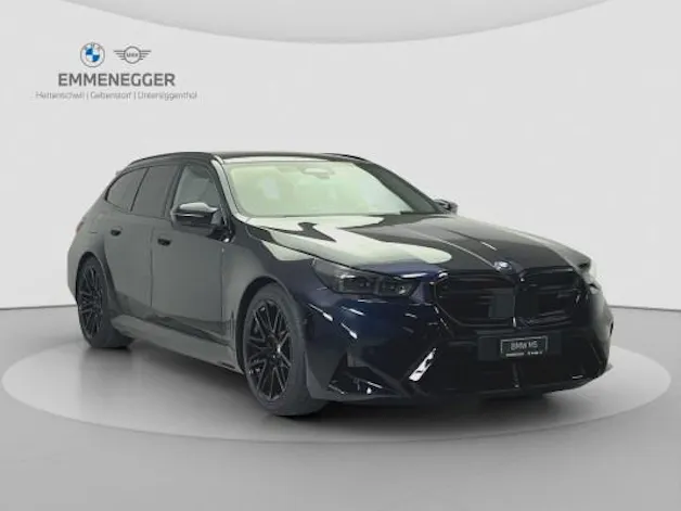 BMW M5 xDrive Touring
