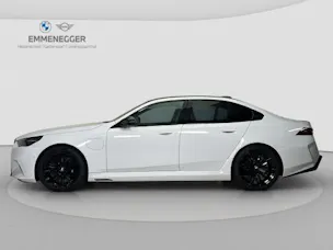 BMW M5 xDrive