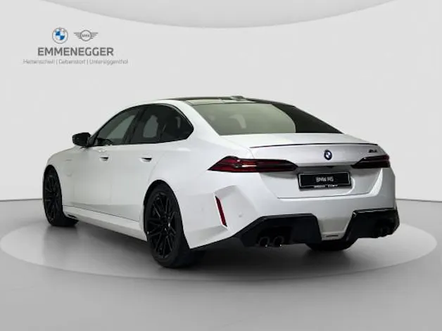 BMW M5 xDrive
