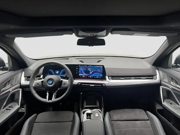 BMW iX2 xDrive 30 M Sport Pro