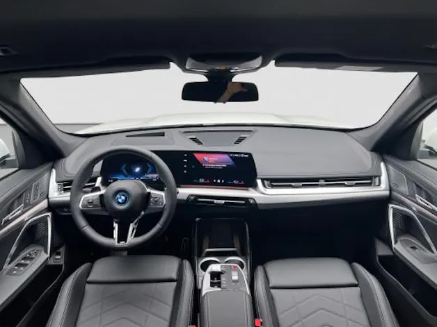 BMW iX1 eDrive 20 Ed. M Sport