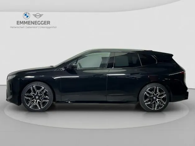 BMW iX xDrive60 M Sport