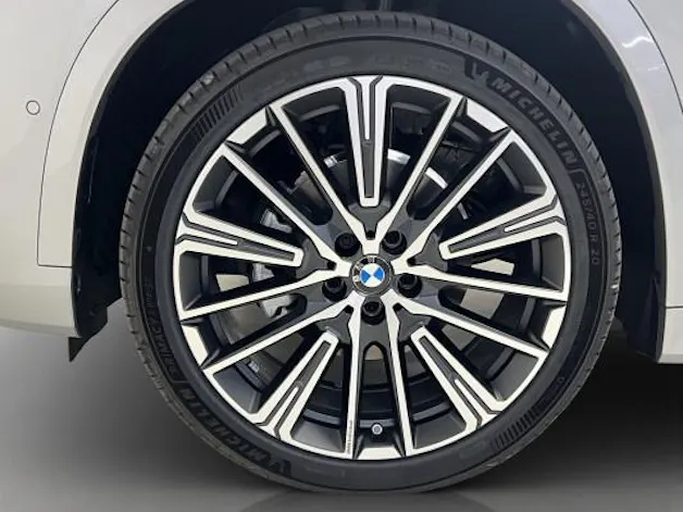 BMW iX1 eDrive 20 Ed. M Sport
