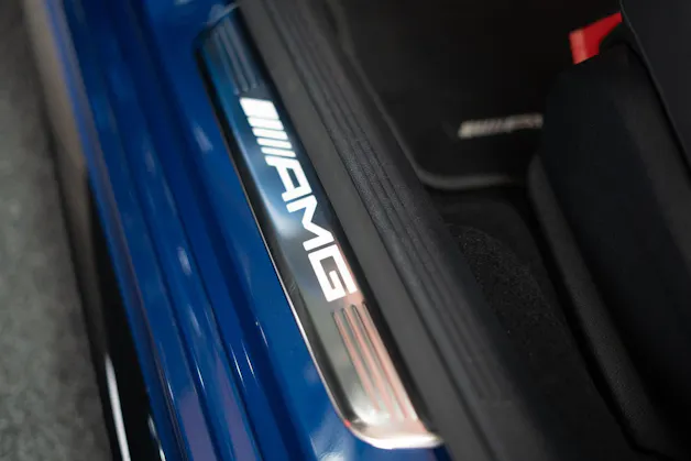 MERCEDES-BENZ AMG GT 63 S 4matic+ / 21" Aversus / Sportsitze / Burmester