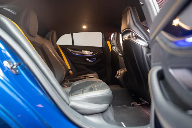MERCEDES-BENZ AMG GT 63 S 4matic+ / 21" Aversus / Sportsitze / Burmester