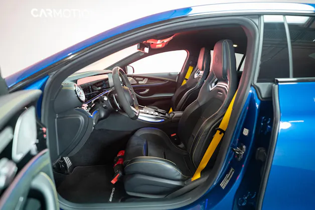 MERCEDES-BENZ AMG GT 63 S 4matic+ / 21" Aversus / Sportsitze / Burmester