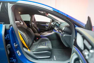 MERCEDES-BENZ AMG GT 63 S 4matic+ / 21" Aversus / Sportsitze / Burmester