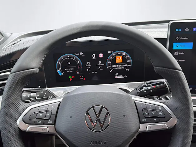 VW Passat Variant 2.0 TSI R-Line DSG 4motion