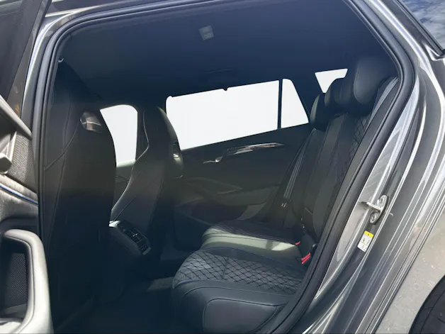VW Passat Variant 2.0 TSI R-Line DSG 4motion