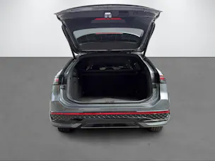VW Passat Variant 2.0 TSI R-Line DSG 4motion