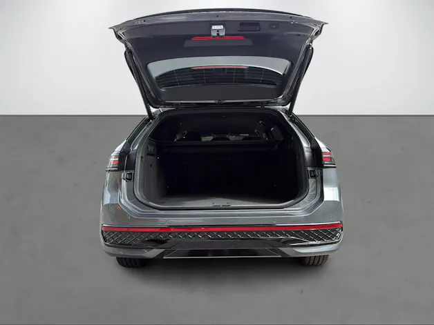 VW Passat Variant 2.0 TSI R-Line DSG 4motion