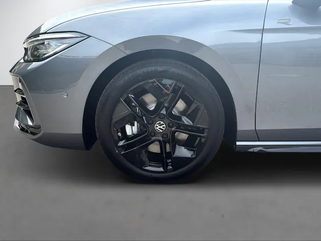 VW Passat Variant 2.0 TSI R-Line DSG 4motion