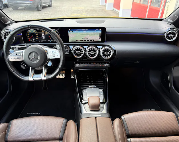 MERCEDES-BENZ A 45 S AMG 4Matic+ Speedshift