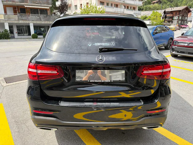 MERCEDES-BENZ GLC 250 d AMG Line 4Matic