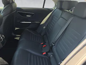 MERCEDES-BENZ C 220 d 4Matic AMG Line