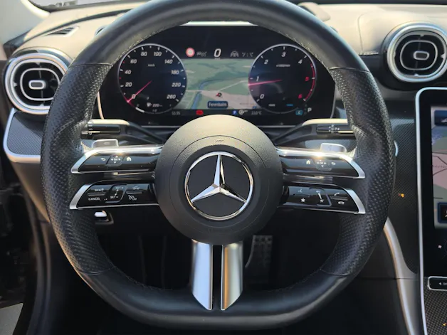 MERCEDES-BENZ C 220 d 4Matic AMG Line