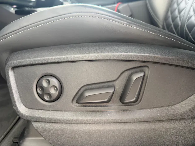 AUDI Q5 45 TFSI S-line quattro S-tronic