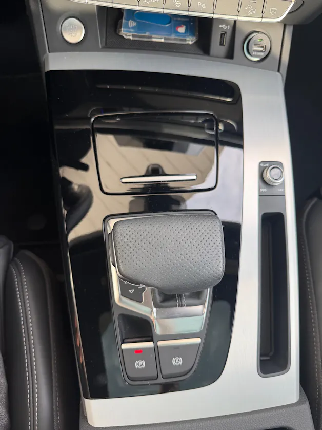 AUDI Q5 45 TFSI S-line quattro S-tronic