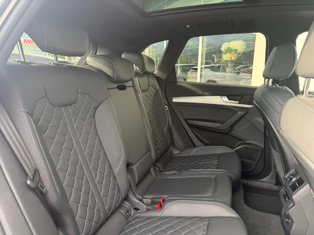 AUDI Q5 45 TFSI S-line quattro S-tronic