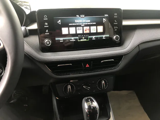SKODA Fabia 1.0 TSI Selection DSG