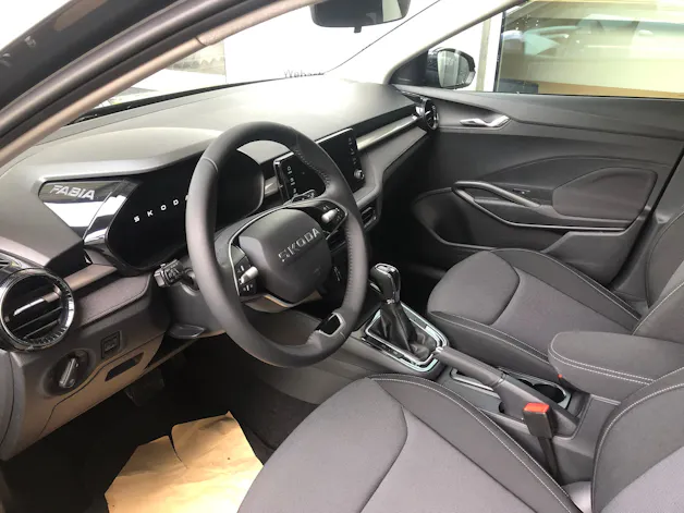 SKODA Fabia 1.0 TSI Selection DSG
