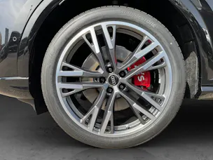 AUDI SQ5 TFSI quattro S-tronic