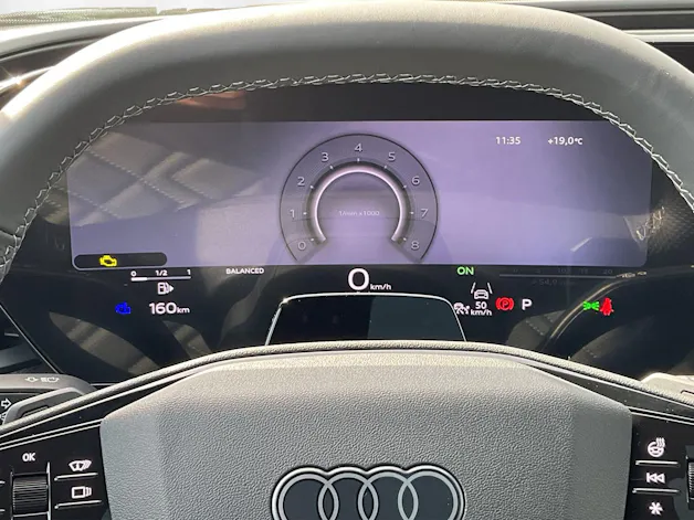 AUDI SQ5 TFSI quattro S-tronic