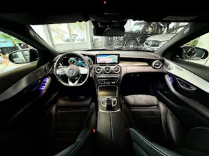 MERCEDES-BENZ C 220 d AMG Line 4Matic 9G-Tronic