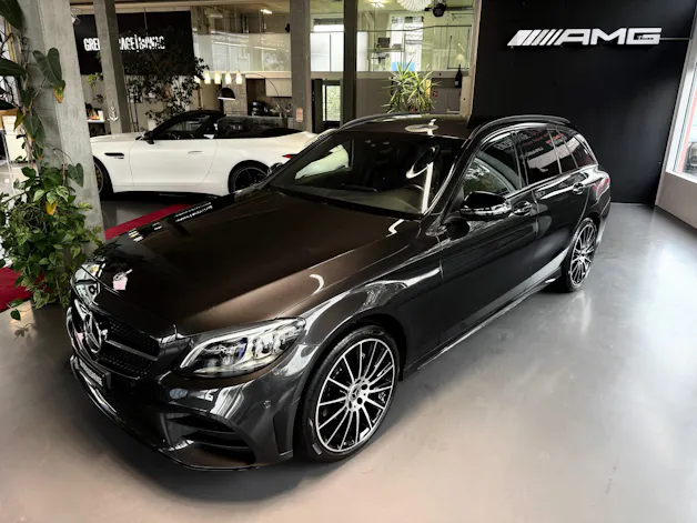 MERCEDES-BENZ C 220 d AMG Line 4Matic 9G-Tronic