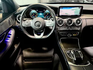 MERCEDES-BENZ C 220 d AMG Line 4Matic 9G-Tronic