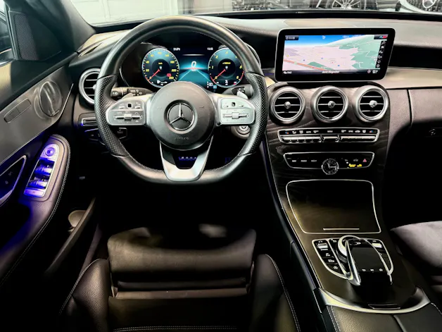 MERCEDES-BENZ C 220 d AMG Line 4Matic 9G-Tronic