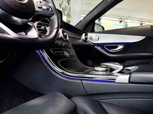 MERCEDES-BENZ C 220 d AMG Line 4Matic 9G-Tronic