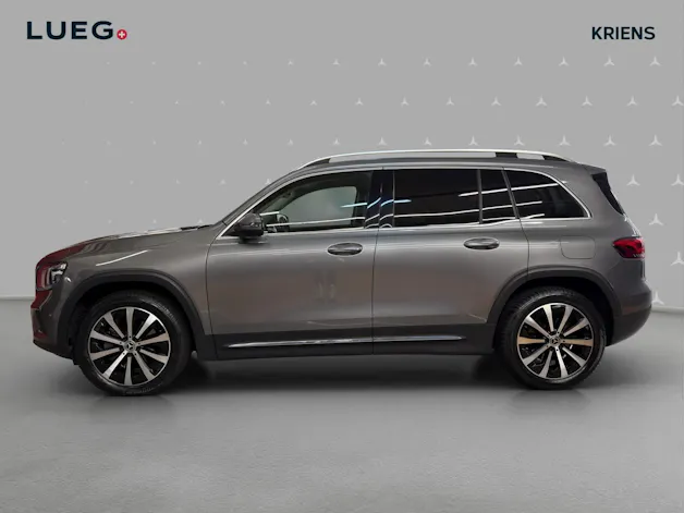 MERCEDES-BENZ GLB 250 4M - Progressive / DISTRONIC / 360 Grad Kamera / Head-Up Display