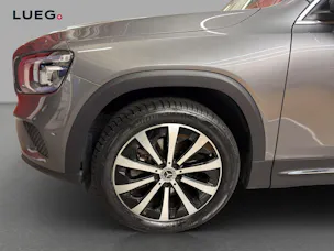 MERCEDES-BENZ GLB 250 4M - Progressive / DISTRONIC / 360 Grad Kamera / Head-Up Display