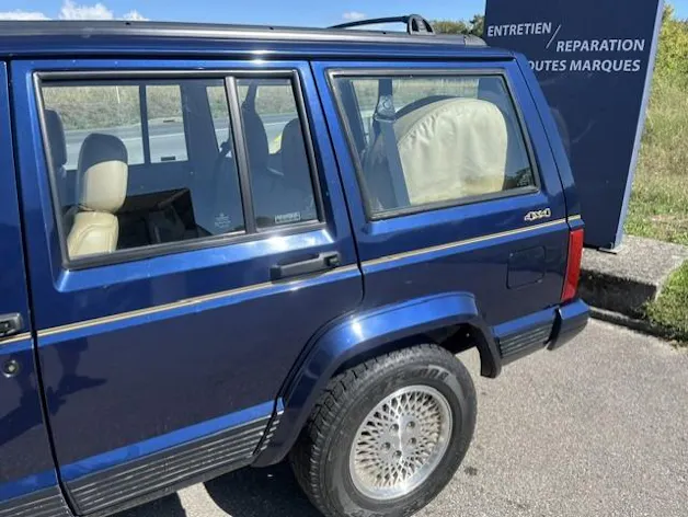 JEEP Cherokee 4.0 Limited