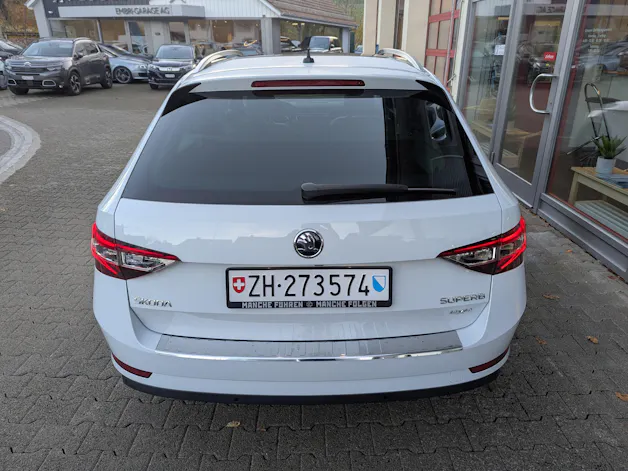 SKODA Superb Combi 2.0 TDi L&K 4x4 DSG
