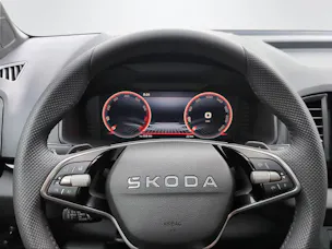 SKODA Karoq 2.0 TSI SportLine 4x4 DSG