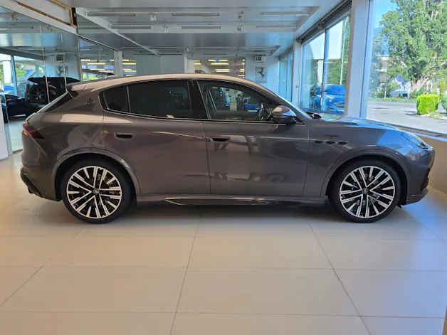 MASERATI Grecale 3.0 Trofeo Automatica
