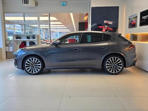 MASERATI Grecale 3.0 Trofeo Automatica