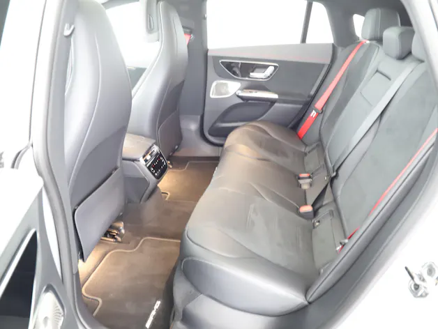 MERCEDES-BENZ EQE 43 AMG 4 Matic