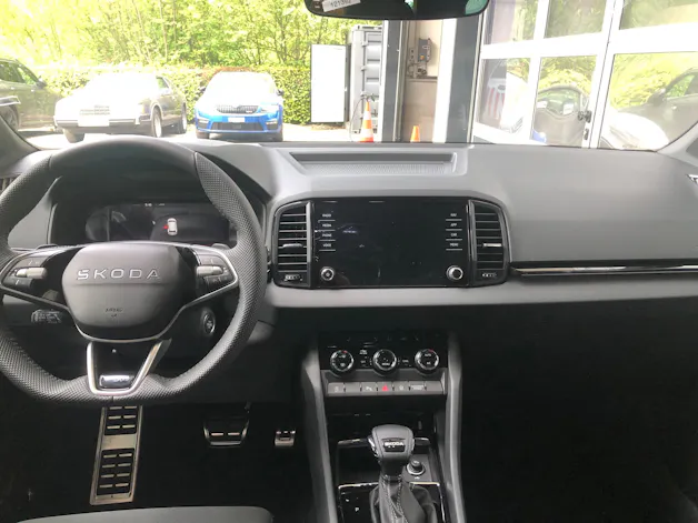 SKODA Karoq 1.5 TSI SportLine DSG