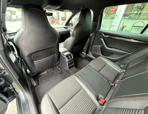 SKODA Octavia Combi 2.0 TDI RS 4x4 DSG