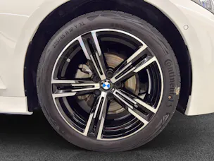 BMW 320d xDrive Touring
