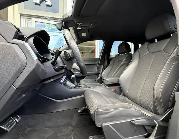 AUDI Q3 35 TFSI S line S-tronic