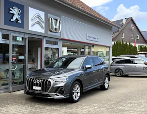 AUDI Q3 35 TFSI S line S-tronic