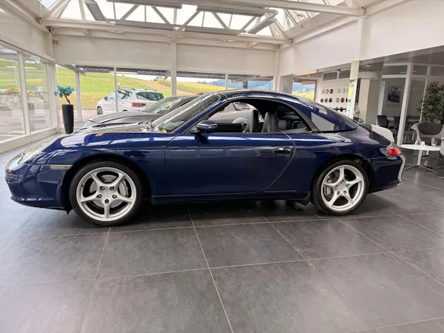 PORSCHE 911 Carrera 4 Cabrio