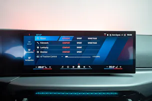 BMW M2 Coupé / LCI / Rückfahrkamera / Harman/Kardon