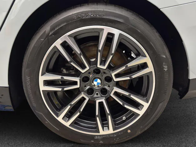 BMW 520d xDrive Touring M Sport