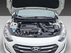 HYUNDAI i30 1.6 CRDi Vertex Automatic DCT